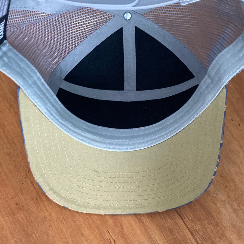 Camo Kamel Hat With Graphic Patch - image 4